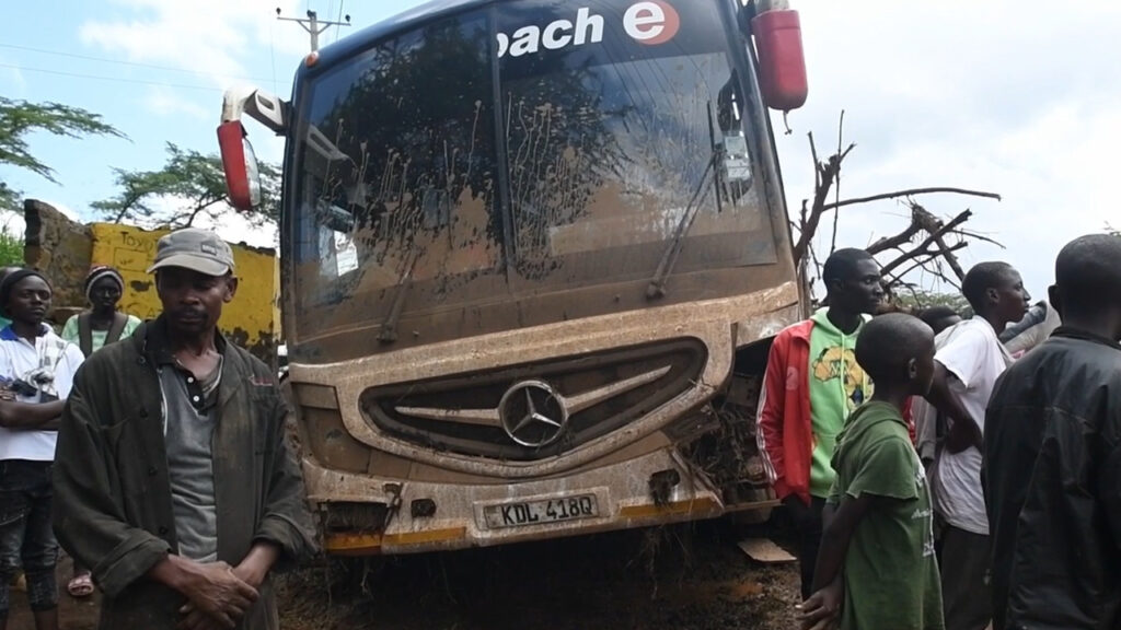 Kenya'da şiddetli yağış nedeniyle baraj çöktü: 42 ölü