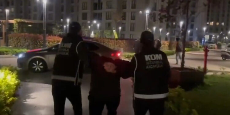 Kırmızı bültenle aranan Nurlan Zharımbetov İstanbul’da yakalandı