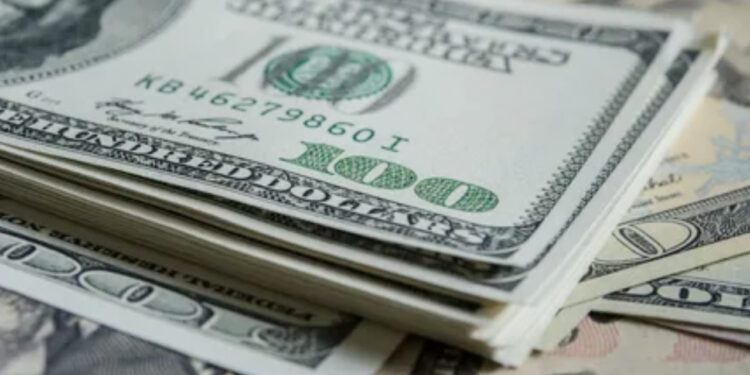 Piyasalar hareketlendi, dolar kuru atak yaptı!