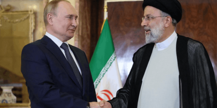 Putin, İran Cumhurbaşkanı Reisi ile Orta Doğu'daki durumu görüştü