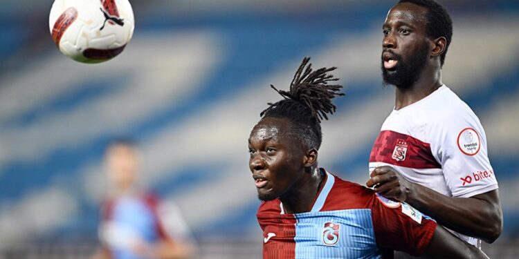 Sivasspor, 6 yıl sonra Trabzonspor’u deplasmanda yendi