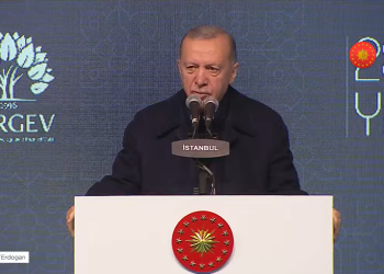 Tayyip Erdoğan, Beşiktaş’taki yangınla ilgili konuştu: Savcılarımızla bunu kovalıyoruz