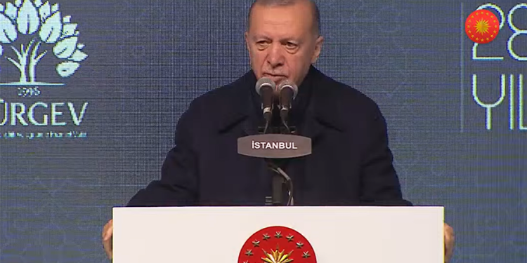 Tayyip Erdoğan, Beşiktaş’taki yangınla ilgili konuştu: Savcılarımızla bunu kovalıyoruz