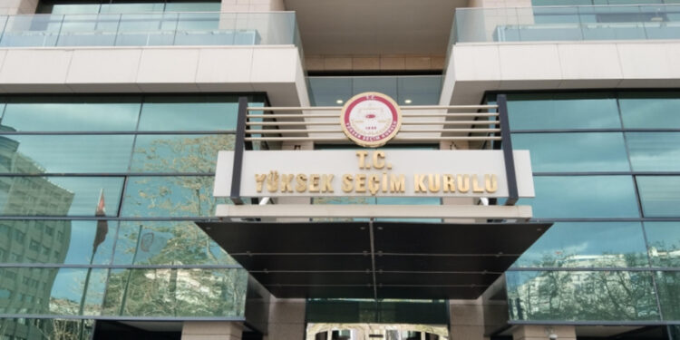 YSK, AKP'nin Ardahan ve Iğdır itirazlarını reddetti