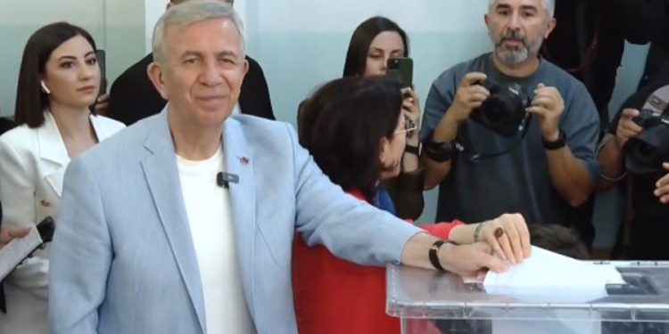 Yavaş’tan Ankaralılara çağrı: ‘Herkesi belediye önüne bekliyorum’