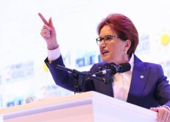 Erdoğan’ın Akşener’e ‘partinizin başında kalın’ çağrısı yaptığı iddia edilmişti: İYİ Parti’den ilk açıklama geldi