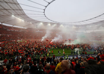 Bayer Leverkusen’den tarihi şampiyonluk