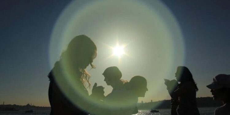 Havalar çok ısınacak! Nisan’da yaz yaşanacak