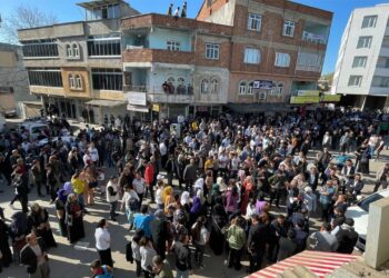 Hilvan’da oy pusulalarını yakan 7 AK Parti’li tutuklandı