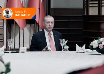 ‘Titanik’ batarken Erdoğan’dan nağmeler!