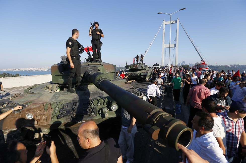 15 TEMMUZ | ‘Darbe’ gecesi Türkiye’de görevli olan CIA ajanı: Erdoğan rejimi iktidarda olduğu sürece, o gece tam olarak ne olduğu bilinemeyecek