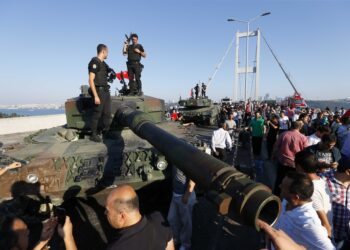 15 TEMMUZ | ‘Darbe’ gecesi Türkiye’de görevli olan CIA ajanı: Erdoğan rejimi iktidarda olduğu sürece, o gece tam olarak ne olduğu bilinemeyecek