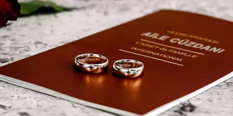 20 yılda boşanma artarken evlilik azaldı