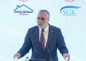 5 yılda 2,5 milyon kişi daha EYT'li olacak