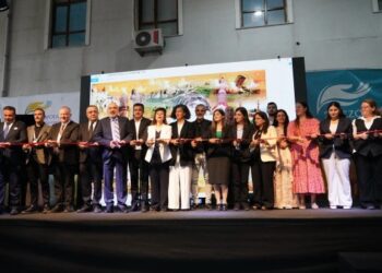 Amed’te açılan Turizm ve Gastronomi Fuarı’na yoğun ilgi