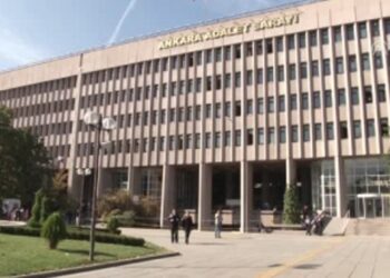 Ankara’da 7 polis tutuklandı