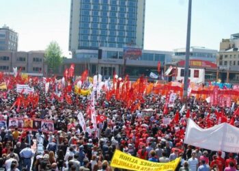 Sosyalistlerden Taksim çağrısı: Alanlarda birleşelim