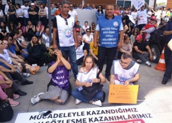 Bayraklı Belediyesi çalışanları 5 gündür eylemde
