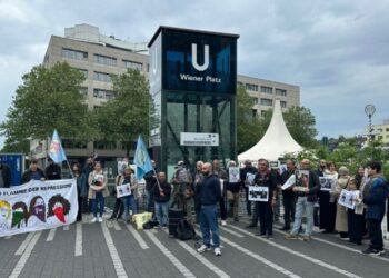 Köln’de Kobanê Davası tutsaklarıyla dayanışma mitingi
