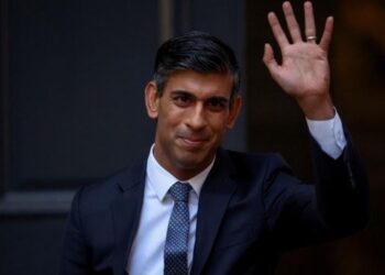 İngiltere’de erken seçim kararı