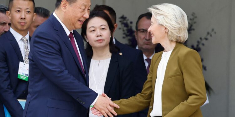 AVRUPA KOMİSYONU | Von der Leyen, Çin’den ricacı oldu: Rusya nükleer tehditlere son versin