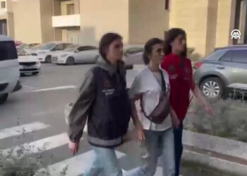 Astrolog Meral Güven gözaltına alındı