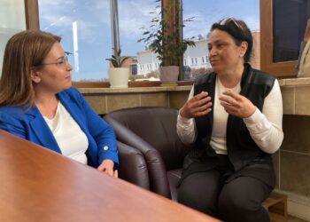 Can Atalay'a söz verdim, deprem kayıpları için mücadele edeceğim