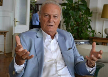 Ediz Hun: İnsanlık bir demans halinde gibi, birbirini öldürmekten zevk alıyor