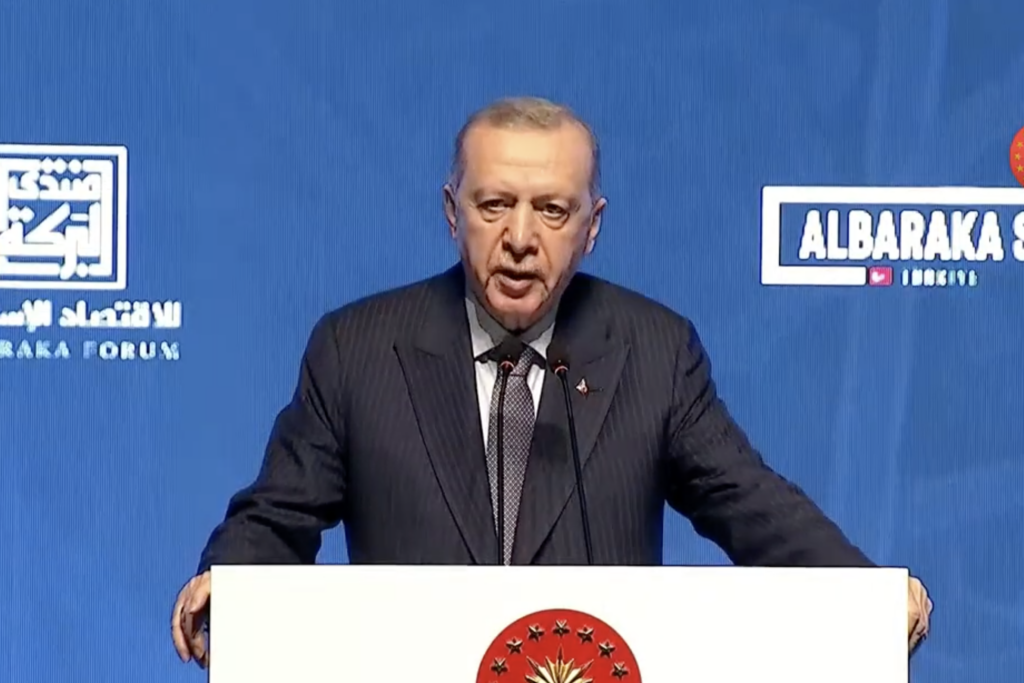 Erdoğan, ‘yastık altı’ çağrısını tekrarladı: Ön yargılar hala kırılmadı