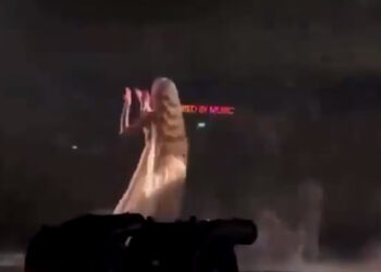 Eurovision’a katılan İsrailli şarkıcı yuhalandı 