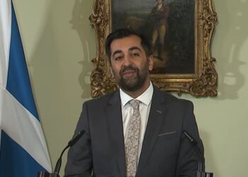İskoçya Başbakanı Humza Yousaf istifa etti