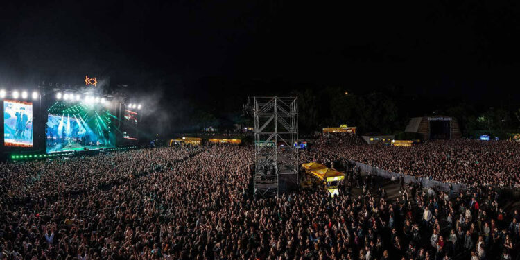 İstanbul'da Scorpions rüzgarı