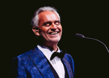 İtalya tenor Andrea Bocelli 30. yıl konseriyle İstanbul'da