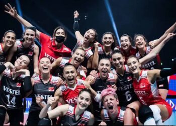 Kadın voleybolcular neden ekonomide uçtu?