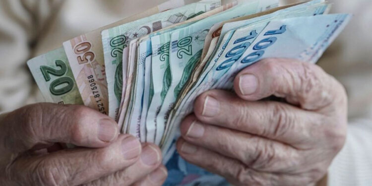 Kapıdaki tehlike; milyonlarca emekli Temmuz’da ‘sıfır’ zam alacak