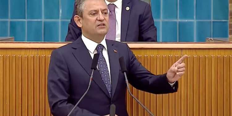 Özgür Özel: Kendi adaylığımı dayatmayacağım, birilerinin iktidarına tekrar fırsat vermeyeceğiz