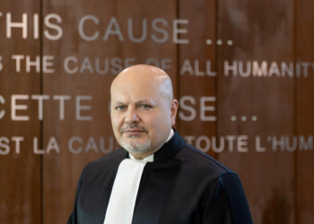 PORTRE | Hem ABD’yi hem Rusya’yı kızdıran savcı Khan: Ahmedi, Pakistanlı, Edinburghlu. Kariyerine Miloseviç ile başladı; Putin ve Netanyahu ile devam ediyor