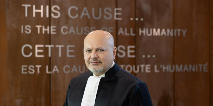 PORTRE | Hem ABD’yi hem Rusya’yı kızdıran savcı Khan: Ahmedi, Pakistanlı, Edinburghlu. Kariyerine Miloseviç ile başladı; Putin ve Netanyahu ile devam ediyor