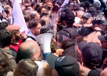 Patronların Bakanı Yusuf Tekin İstifa