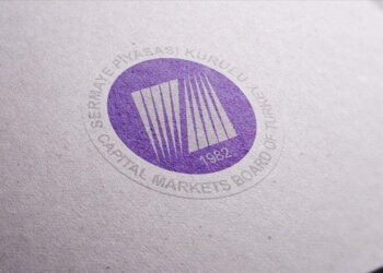 SPK, 2 şirketin ilk halka arzını onayladı: Bedelli ve bedelsiz sermaye artırımlarına izin verdi