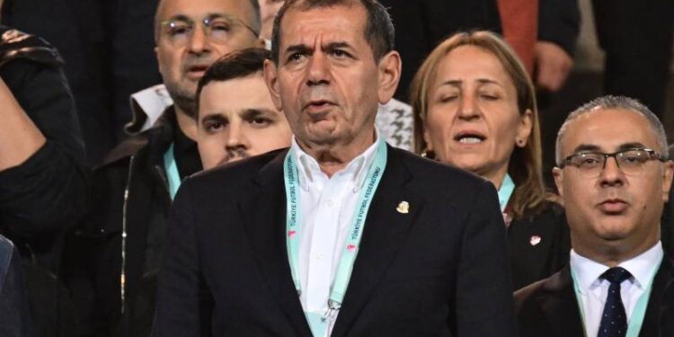 Şimdi ben stada geldim, yüreğin yetiyorsa, şu kadar delikanlılığın varsa gel buradayım!