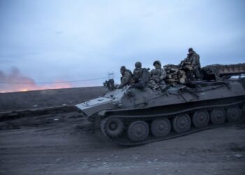 UKRAYNA | Cephane bitti, ordu geri çekiliyor