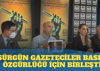 Ülkelerindeki baskılar sebebiyle sürgün olan gazeteciler basın özgürlüğü için birleşti