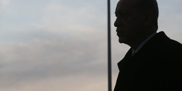 Yaşar Aydın: Erdoğan bizi neden öptü?