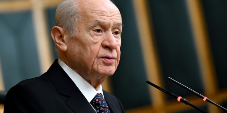 Bahçeli’den sert açıklamalar: “Sözde gazetecilerin bedel ödemesi yakındır”