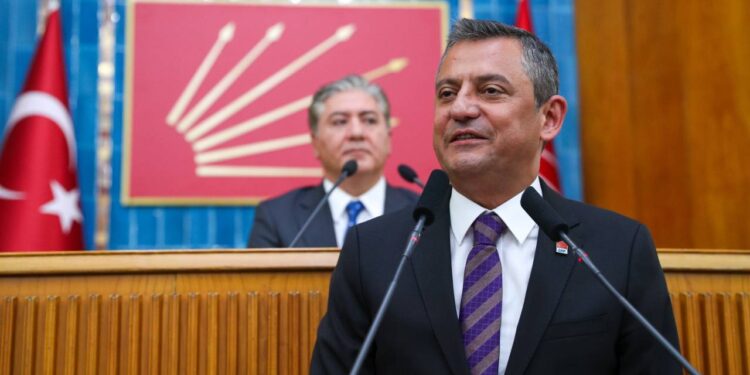 Özgür Özel’den ‘kamuda tasarruf’ tepkisi: Örtülü IMF programıdır