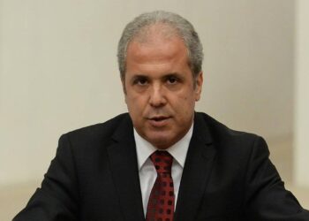 Şamil Tayyar, partisini uyardı: ‘Bu kez çift başlı tehditle karşı karşıya’