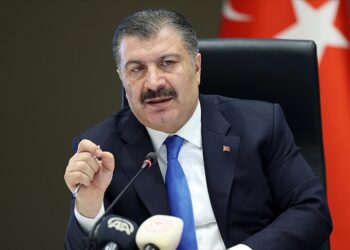 Sağlık Bakanı Koca: ‘1 Haziran'dan itibaren akılcı laboratuvar uygulamasına başlıyoruz’