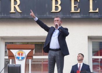 Özel’den buğday alım fiyatına tepki: Direneceğiz, isyan edeceğiz