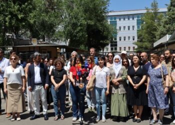 Dans grubuna saldırıya tepki